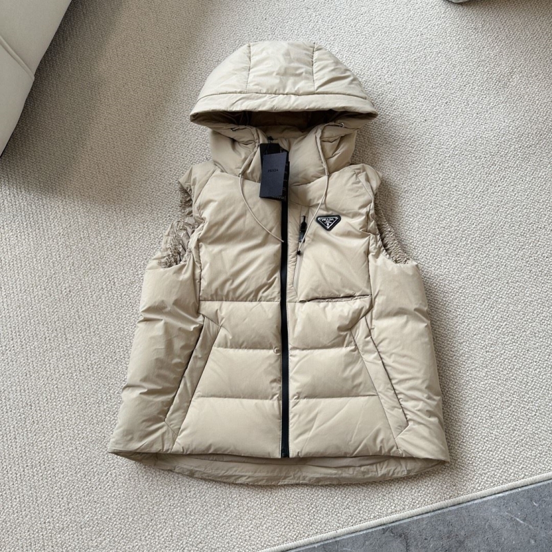 Pra*a down coat